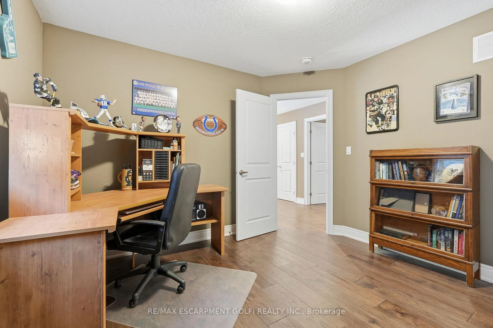 Photo 31 of 83 Homestead Way, Thorold, Rolling Meadows — HOMEH