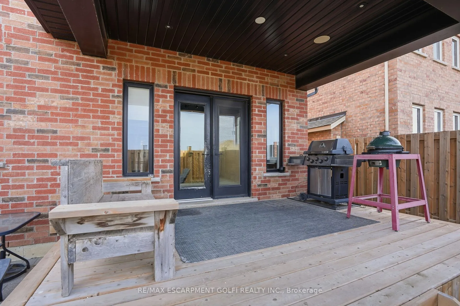 Photo 33 of 83 Homestead Way, Thorold, Rolling Meadows — HOMEH