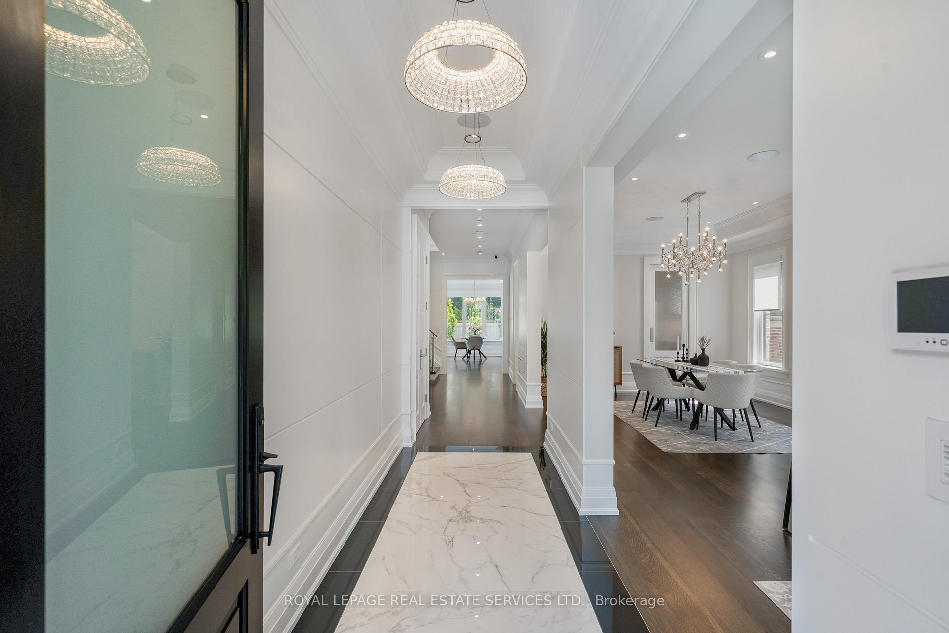 Photo 2 of 83 Kimbark Boulevard, Toronto, Bedford Park-Nortown — HOMEH