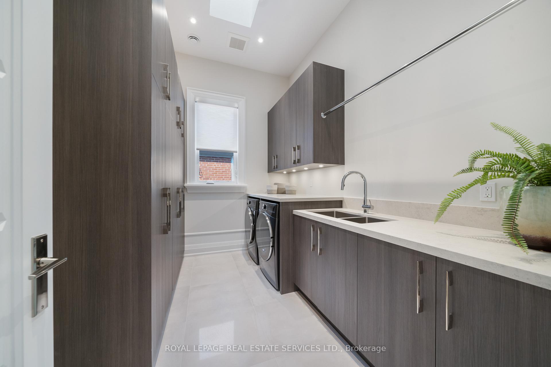 Photo 16 of 83 Kimbark Boulevard, Toronto, Bedford Park-Nortown — HOMEH
