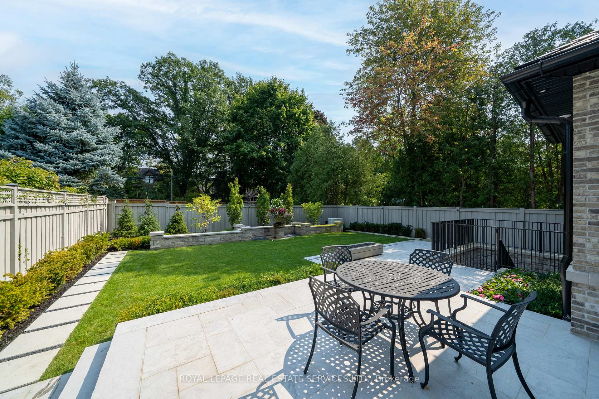 Photo 38 of 83 Kimbark Boulevard, Toronto, Bedford Park-Nortown — HOMEH