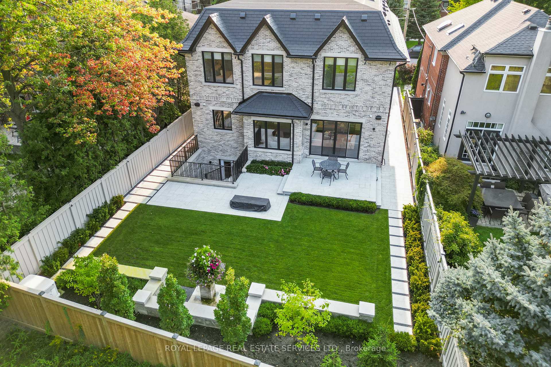 Photo 40 of 83 Kimbark Boulevard, Toronto, Bedford Park-Nortown — HOMEH