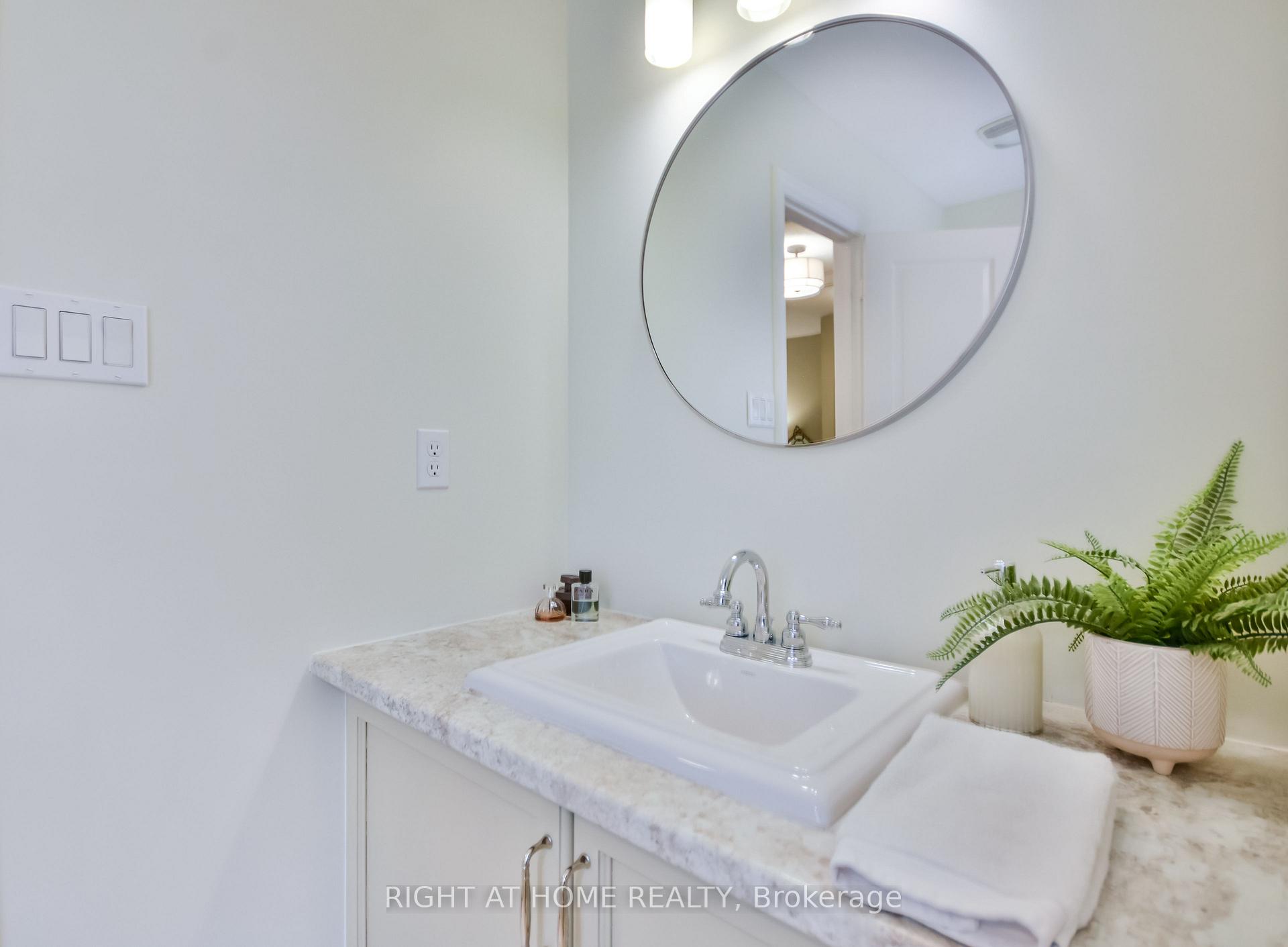 Photo 25 of 13 Couples Court, Barrie, East Bayfield — HOMEH