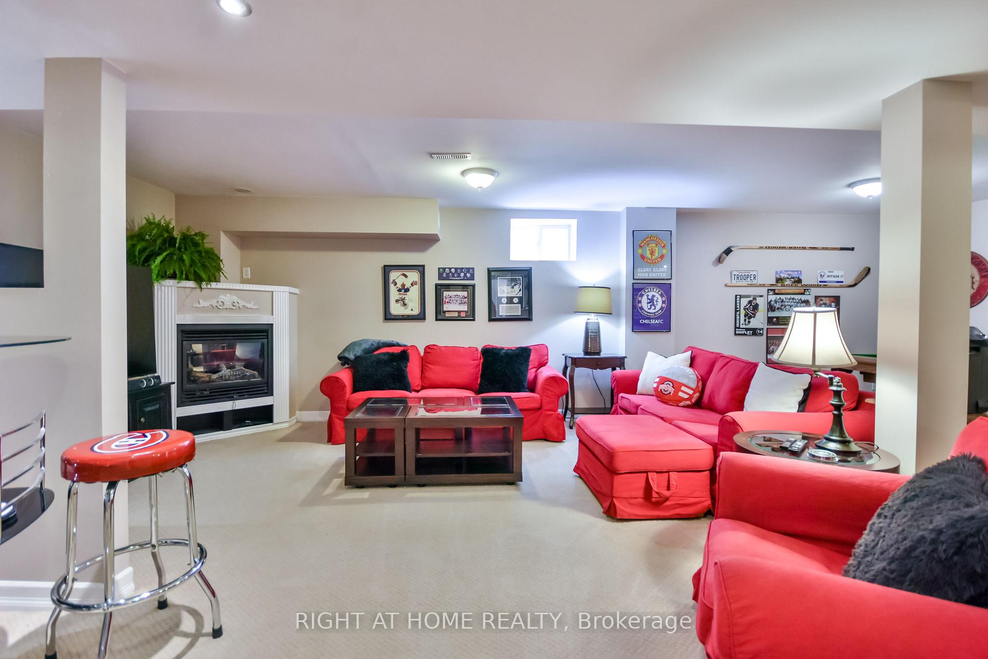 Photo 38 of 13 Couples Court, Barrie, East Bayfield — HOMEH