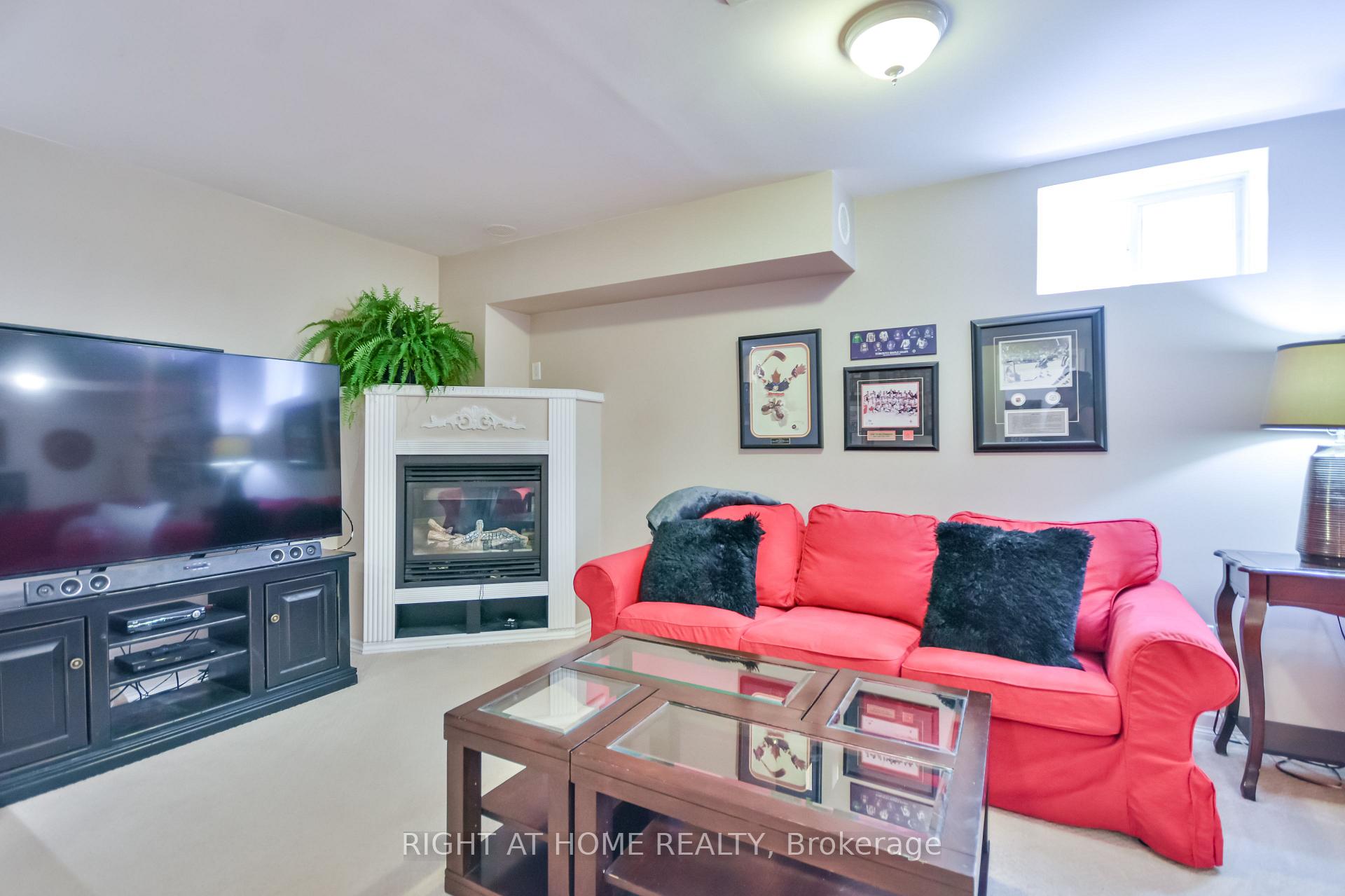 Photo 39 of 13 Couples Court, Barrie, East Bayfield — HOMEH