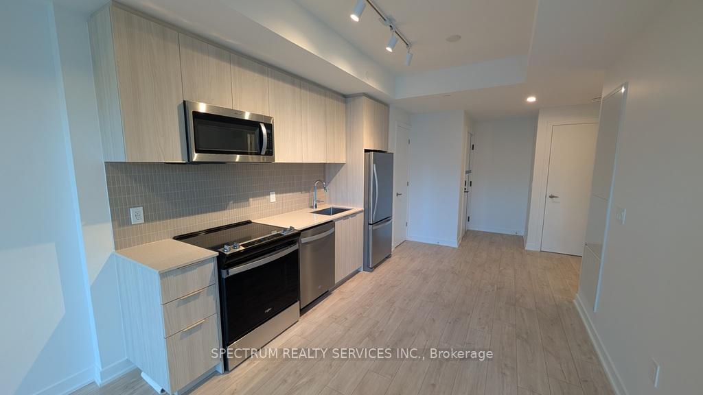 Photo 6 of Unit 301, 750 Whitlock Avenue, Milton, Cobban — HOMEH