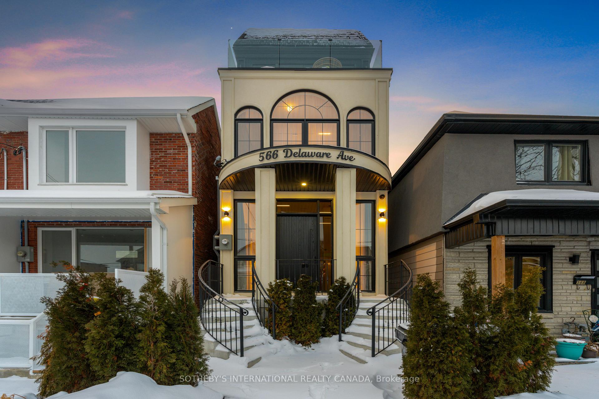 Front of 566 Delaware Avenue N