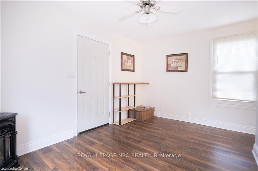 Photo 12 of 11 Perry Street, St. Catharines, Haig — HOMEH
