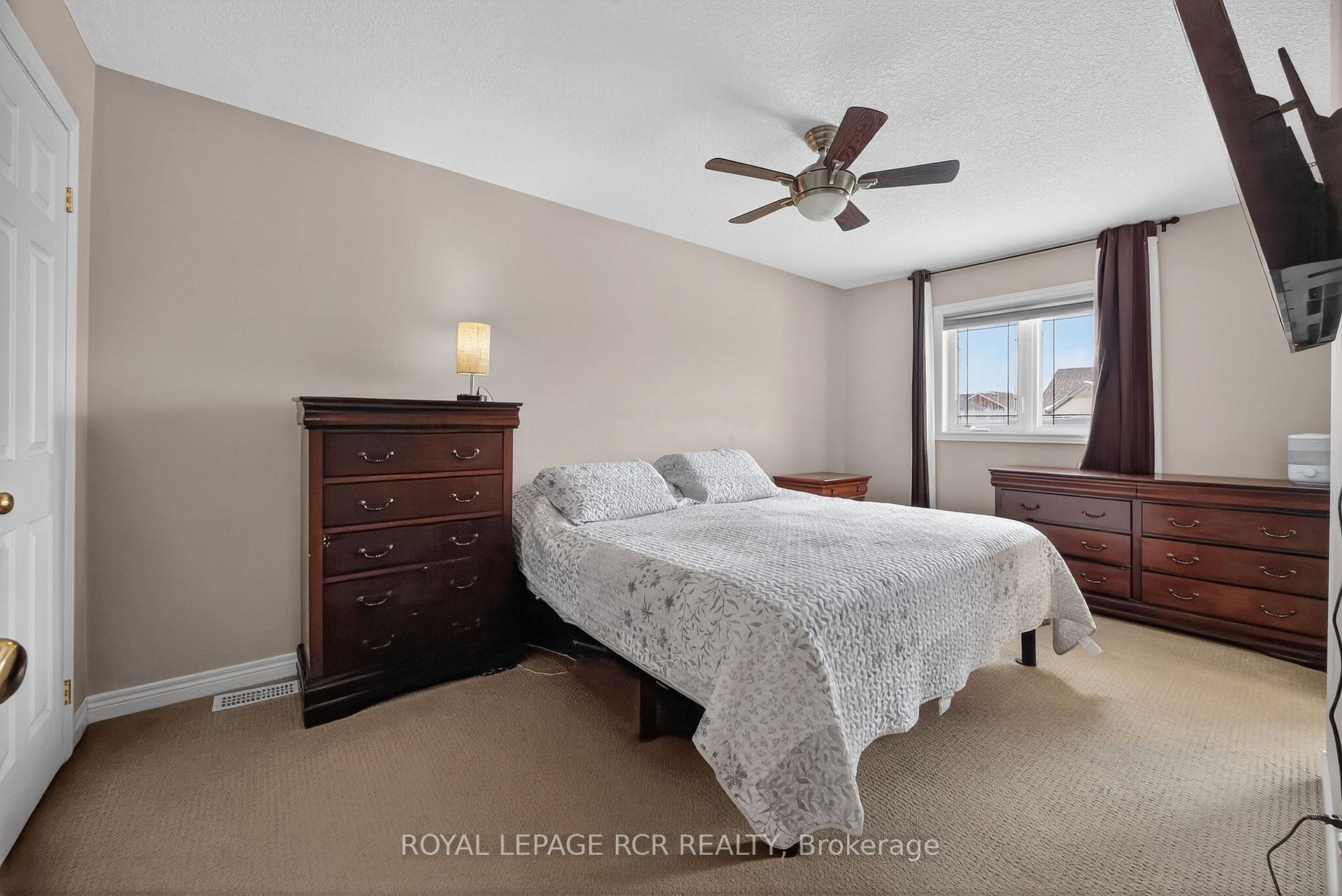 Photo 16 of 116 Shephard Avenue, New Tecumseth, Alliston — HOMEH