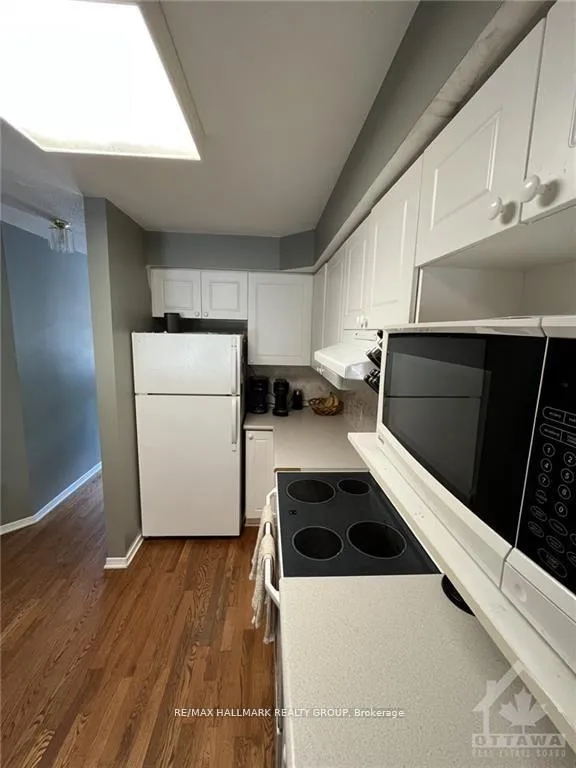 Photo 7 of 112E Centrepointe Drive E, Ottawa, Centrepointe — HOMEH