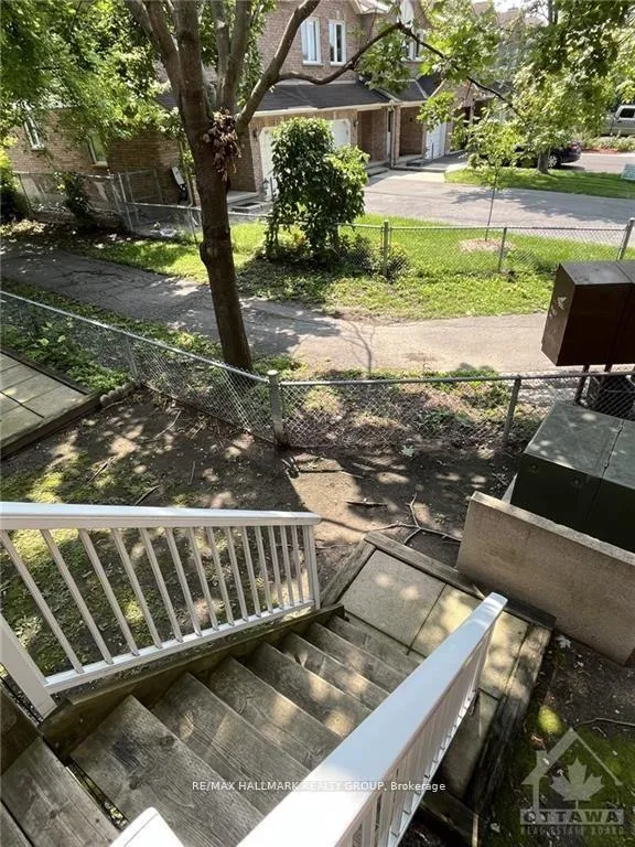 Photo 22 of 112E Centrepointe Drive E, Ottawa, Centrepointe — HOMEH