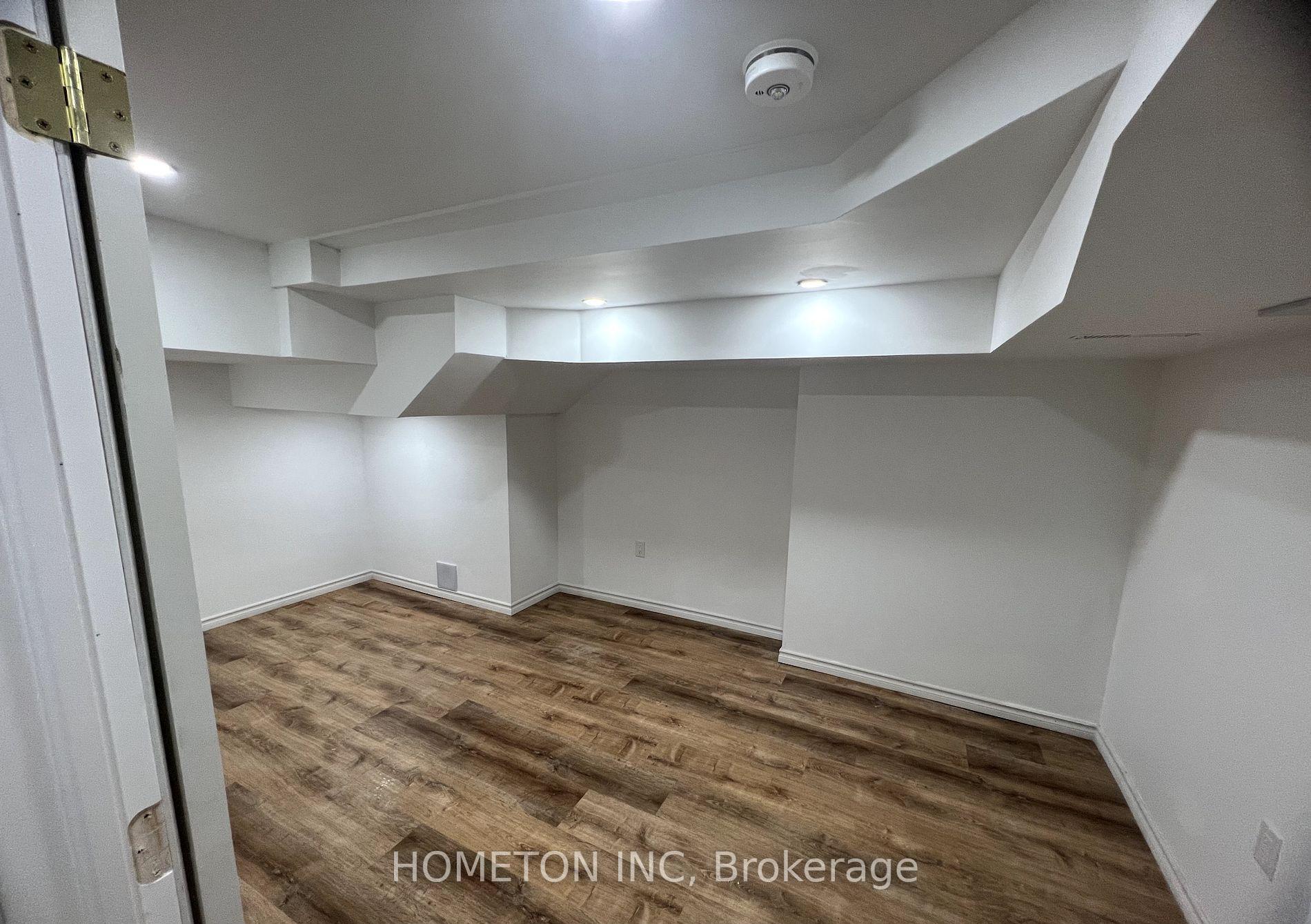 Photo 3 of 4 Pridham (basement ) Place, New Tecumseth, Tottenham — HOMEH