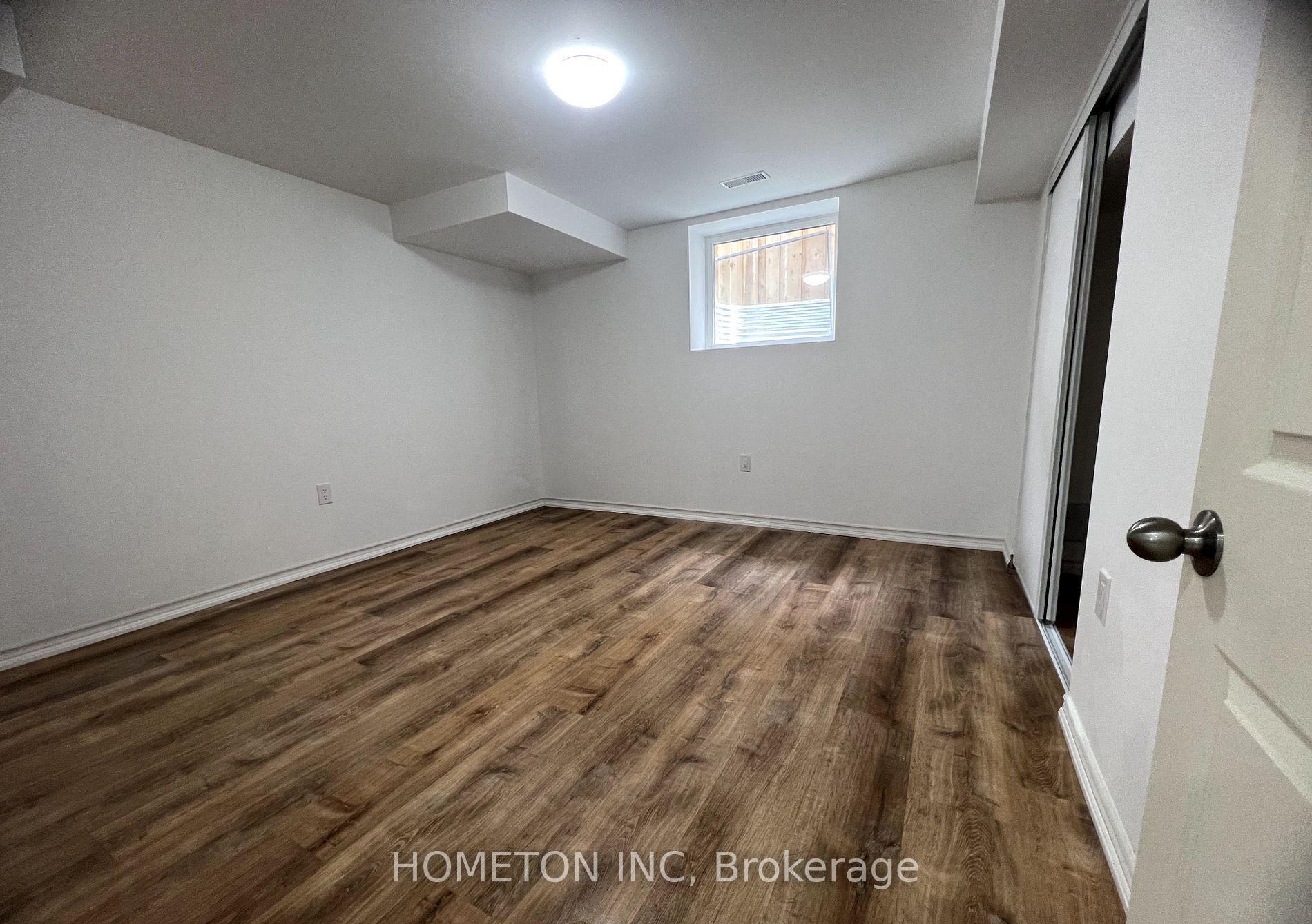 Photo 8 of 4 Pridham (basement ) Place, New Tecumseth, Tottenham — HOMEH