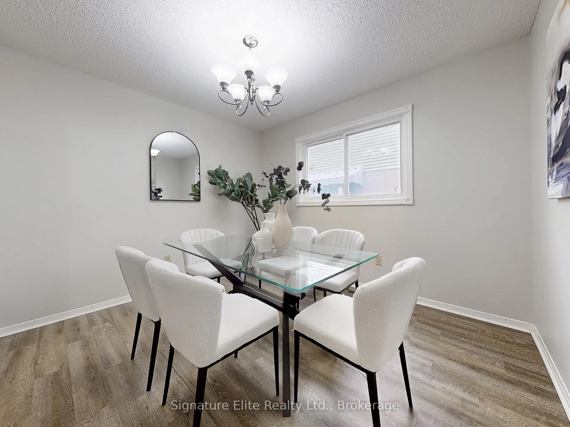 Photo 7 of 28 Reed Drive, Ajax, Central — HOMEH
