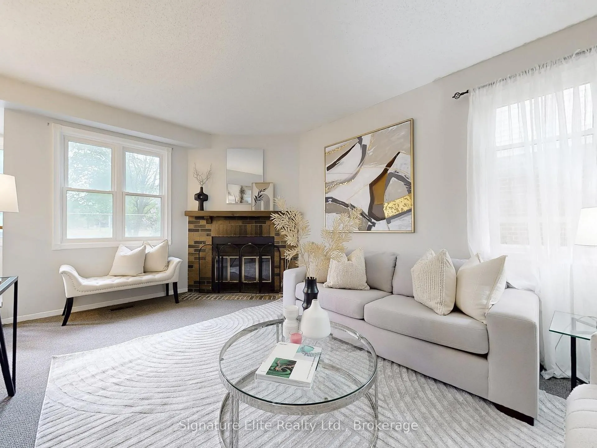 Photo 8 of 28 Reed Drive, Ajax, Central — HOMEH
