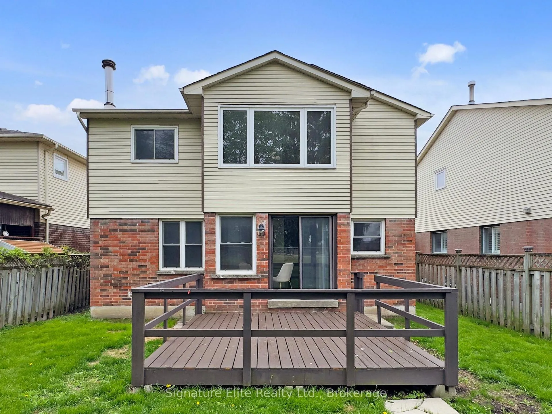 Photo 16 of 28 Reed Drive, Ajax, Central — HOMEH