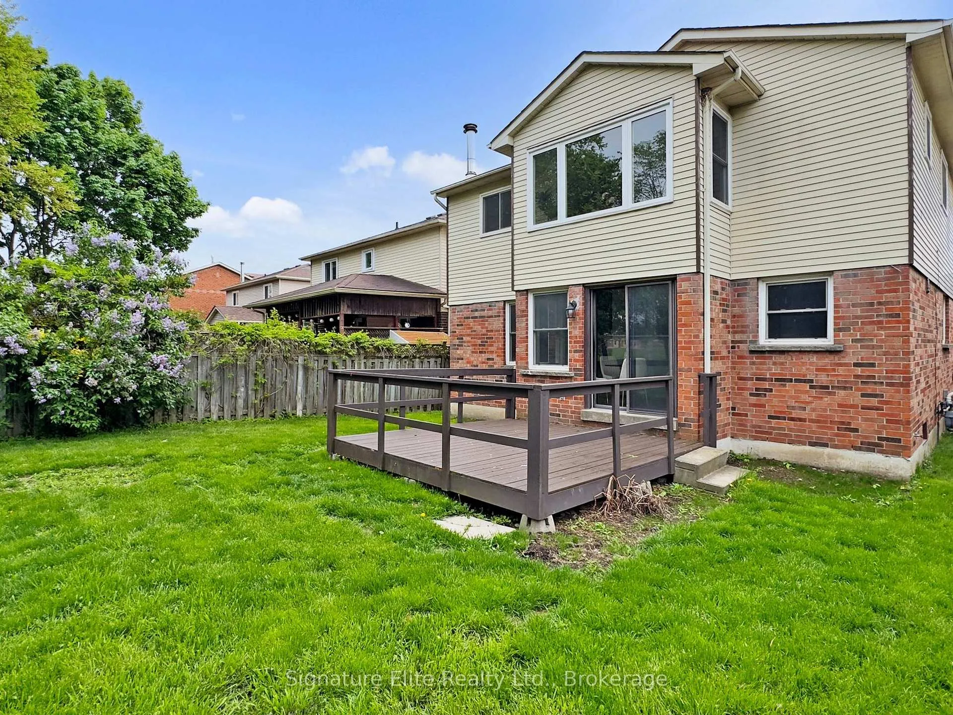 Photo 17 of 28 Reed Drive, Ajax, Central — HOMEH