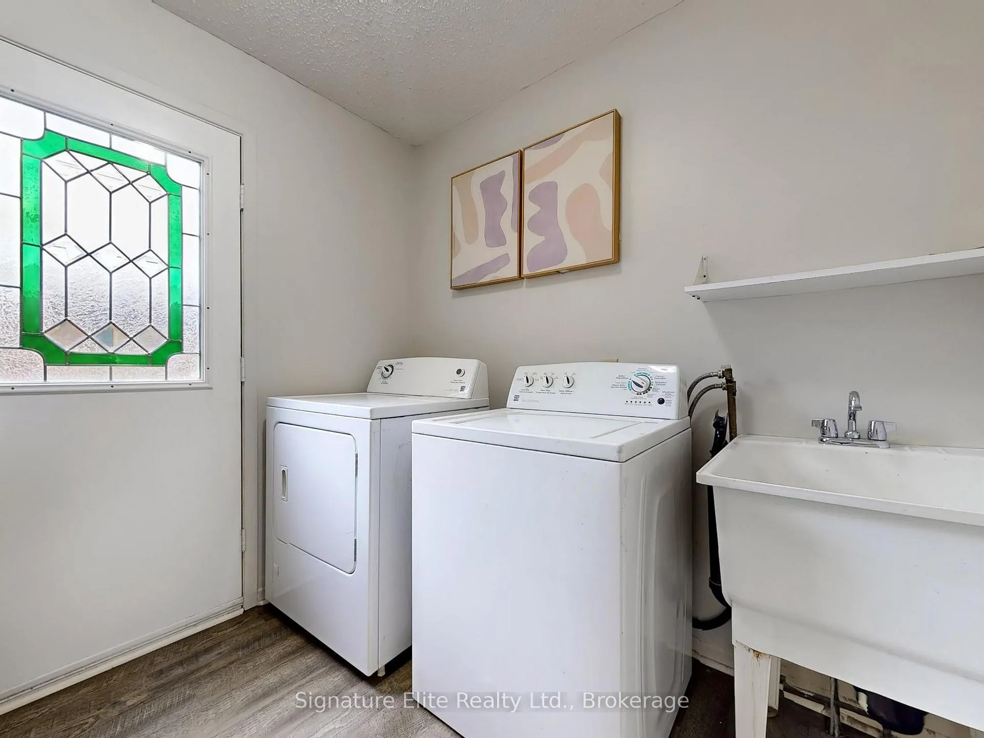 Photo 21 of 28 Reed Drive, Ajax, Central — HOMEH