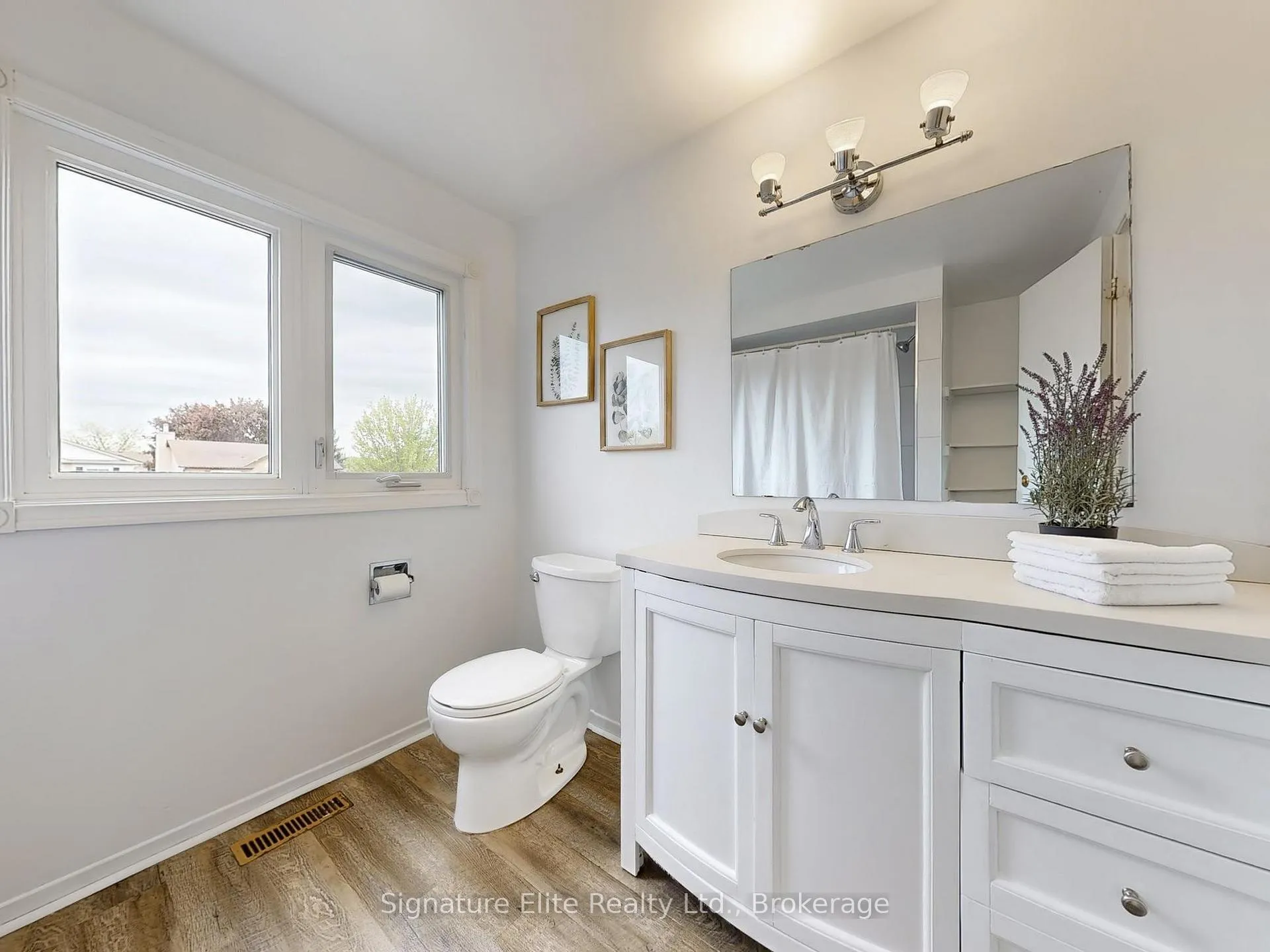 Photo 36 of 28 Reed Drive, Ajax, Central — HOMEH