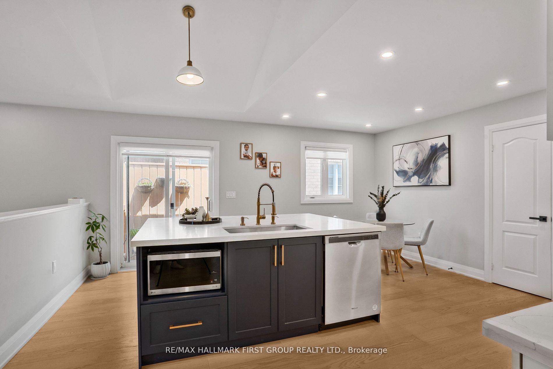 Photo 16 of 1117 Kell Street, Innisfil, Alcona — HOMEH