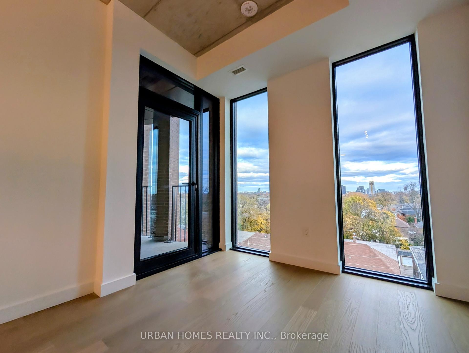 Photo 7 of Unit 603, 1720 Bayview Avenue, Toronto, Mount Pleasant East — HOMEH
