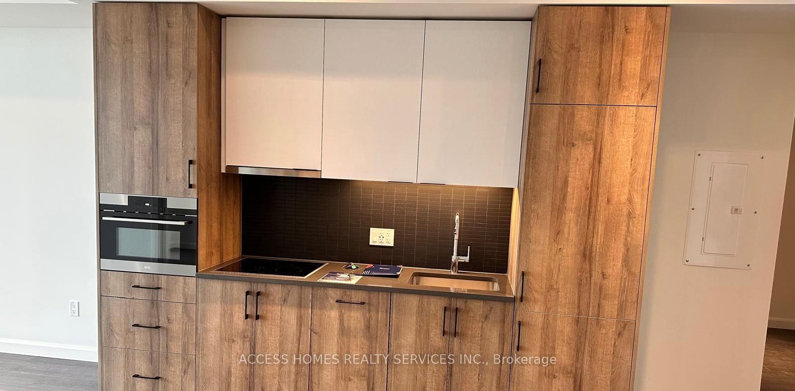 Photo 5 of Unit 603, 741 King Street W, Kitchener — HOMEH