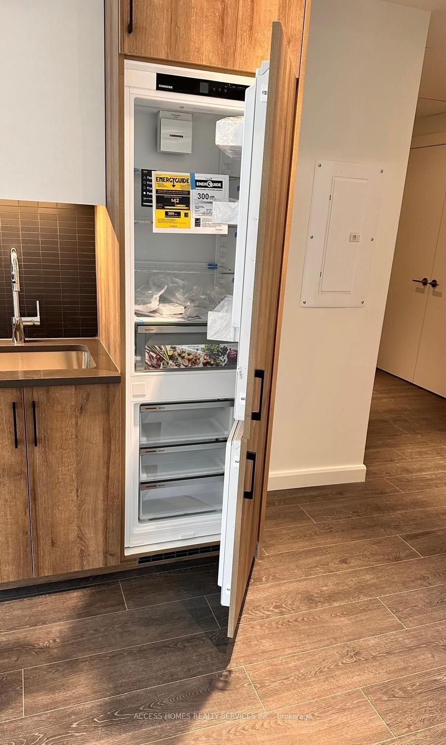 Photo 17 of Unit 603, 741 King Street W, Kitchener — HOMEH