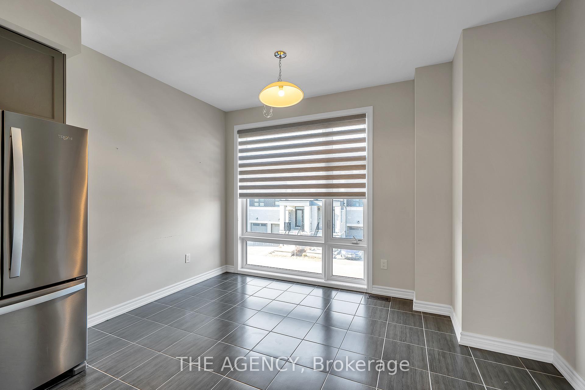 Photo 5 of 56 Douet Lane, Ajax, South East — HOMEH