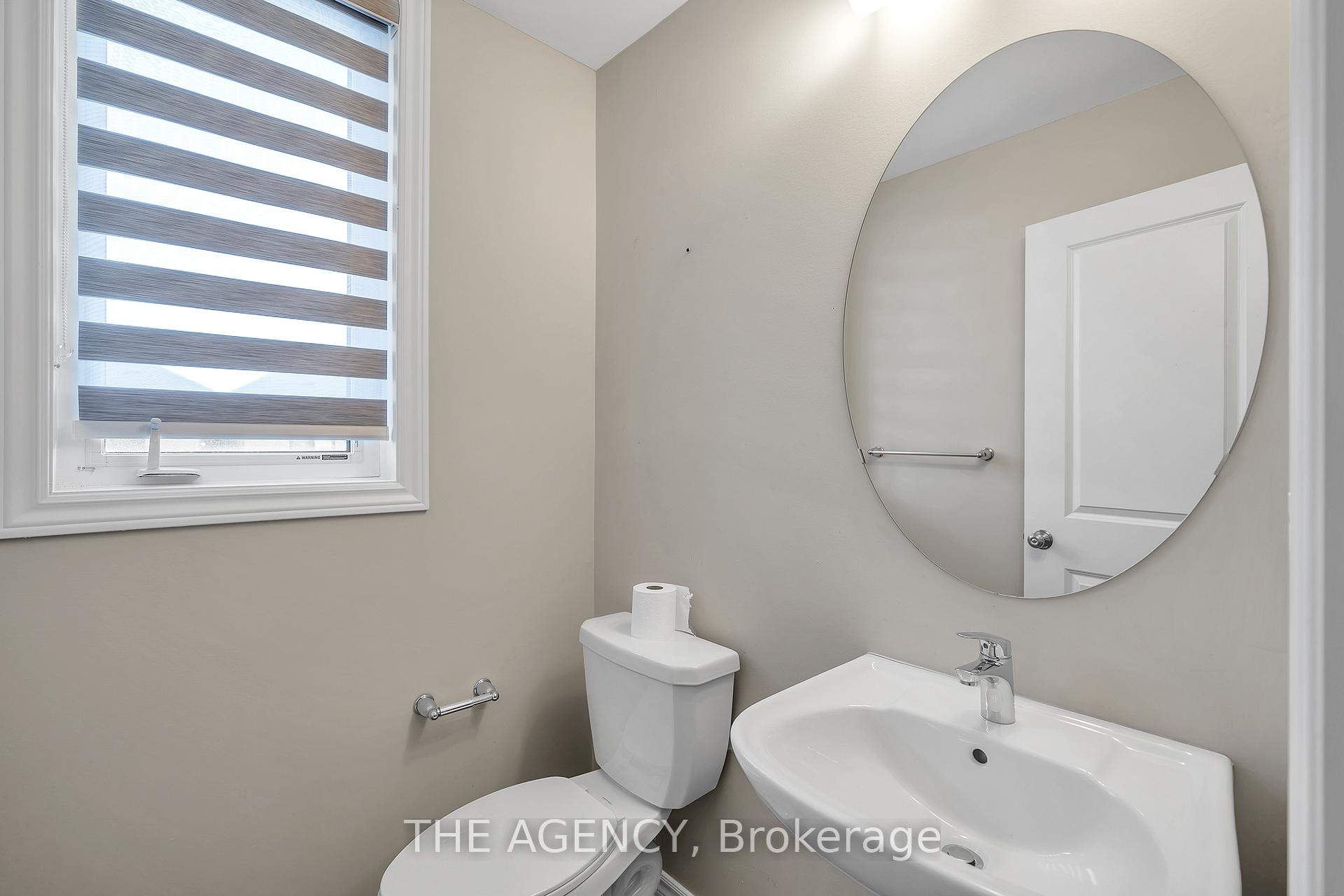 Photo 13 of 56 Douet Lane, Ajax, South East — HOMEH