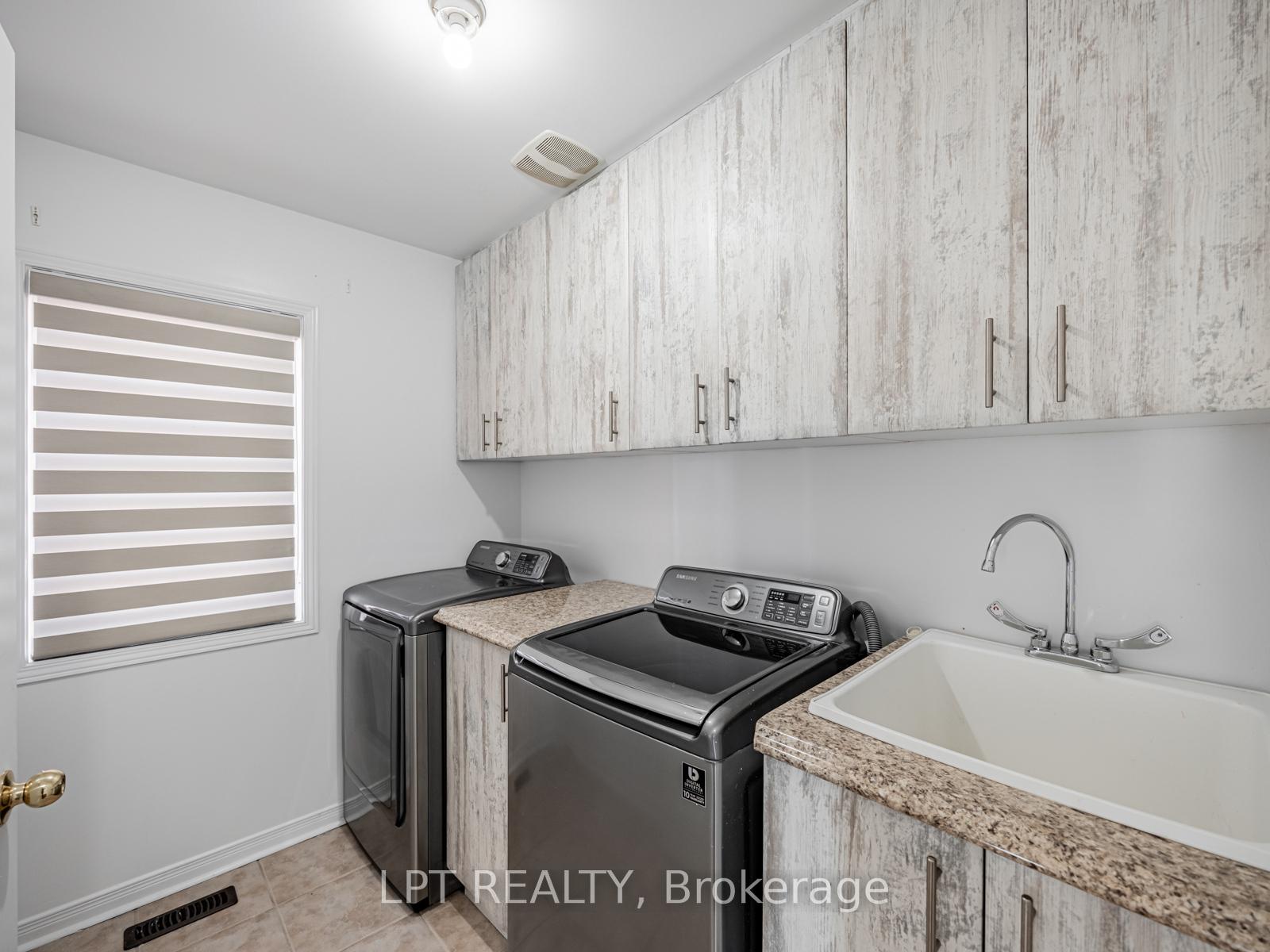 Photo 12 of 7 Homeview Road, Brampton, Bram East — HOMEH