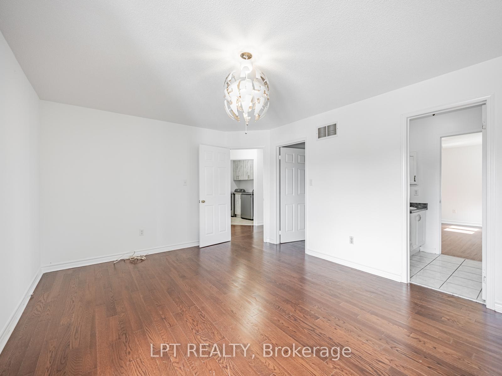 Photo 19 of 7 Homeview Road, Brampton, Bram East — HOMEH