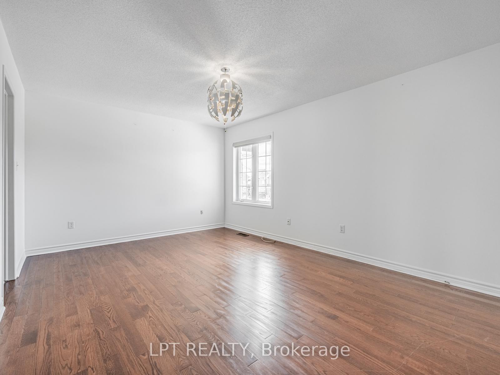 Photo 21 of 7 Homeview Road, Brampton, Bram East — HOMEH
