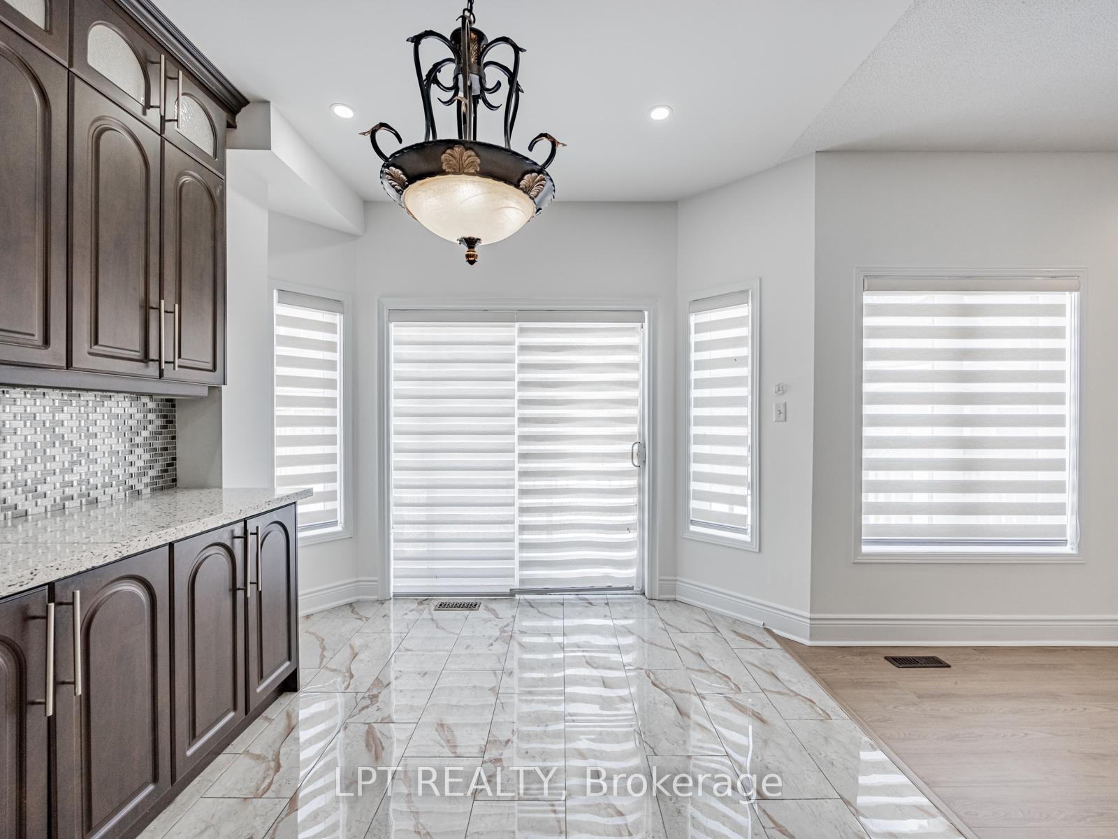Photo 36 of 7 Homeview Road, Brampton, Bram East — HOMEH