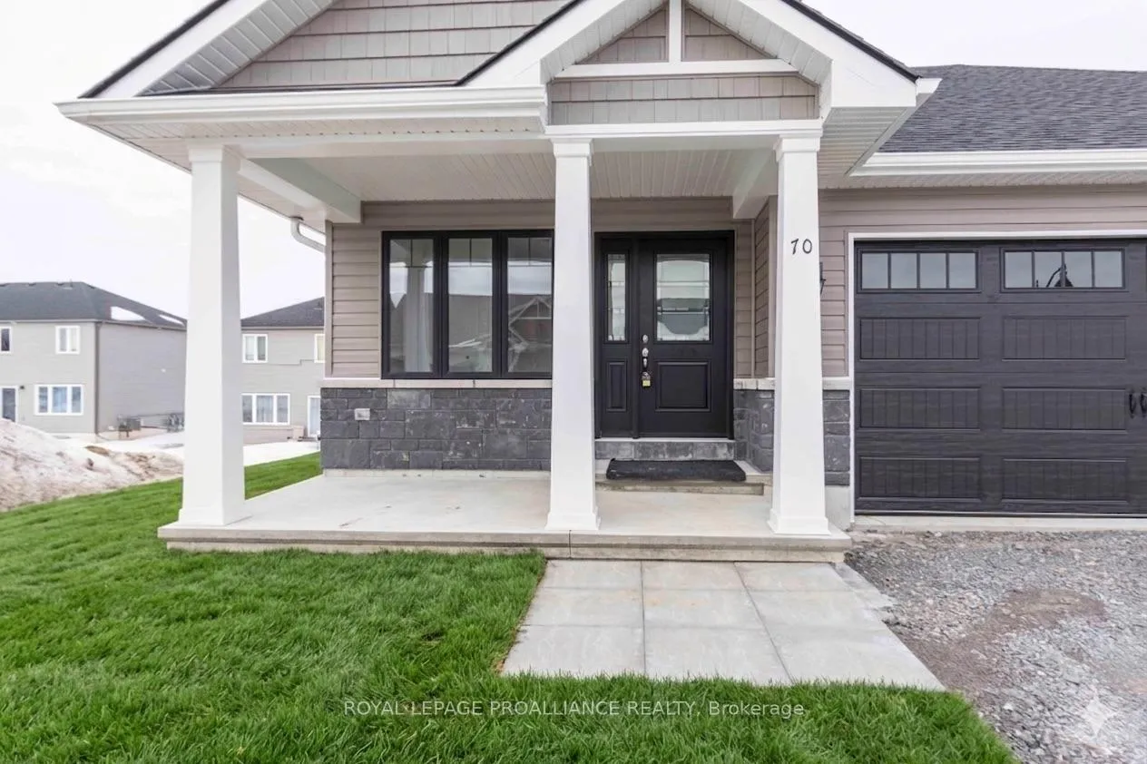 Photo 2 of 70 Stirling Crescent, Prince Edward County, South Marysburg Ward — HOMEH