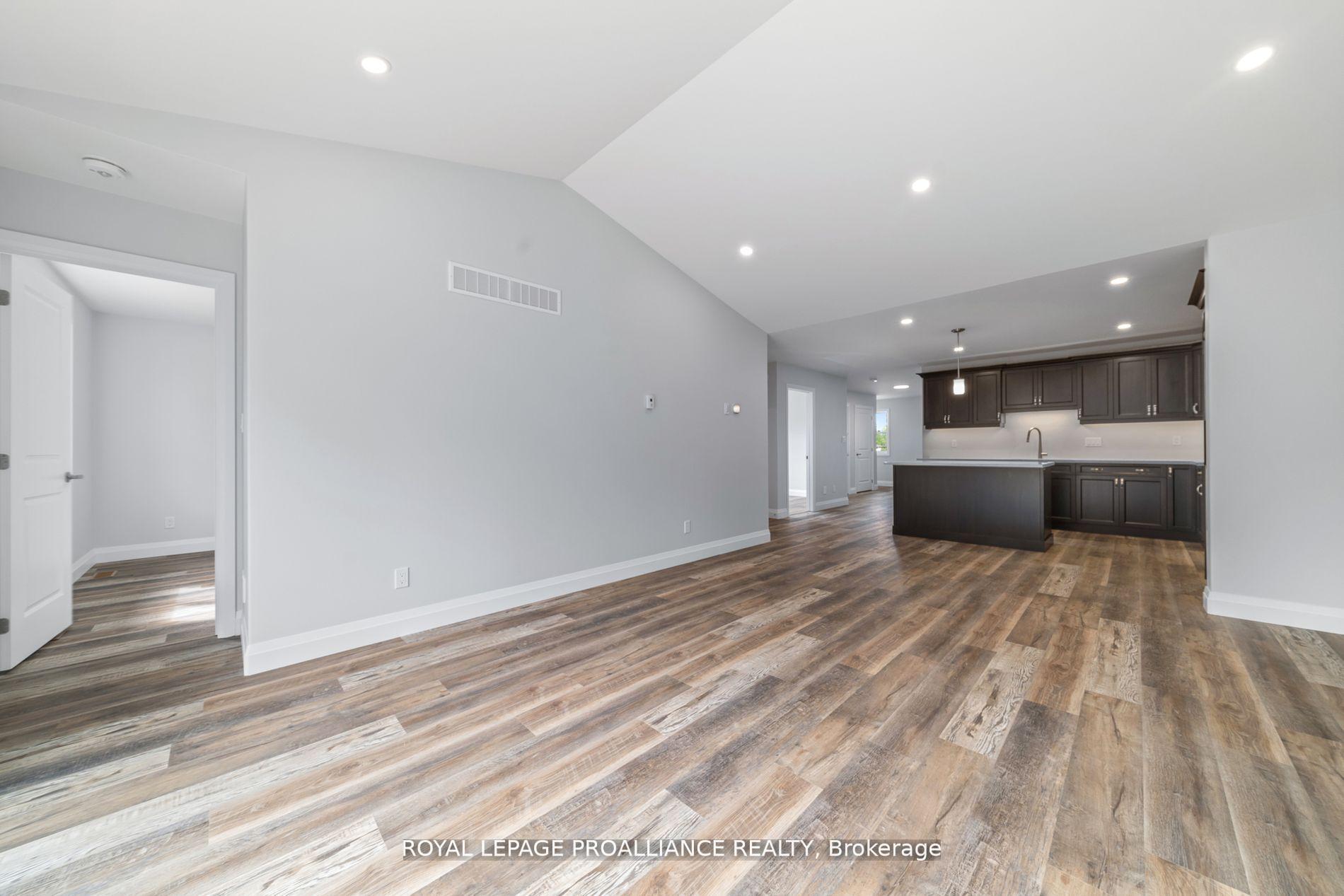 Photo 11 of 27 Clayton John Avenue, Prince Edward County, Sophiasburg Ward — HOMEH