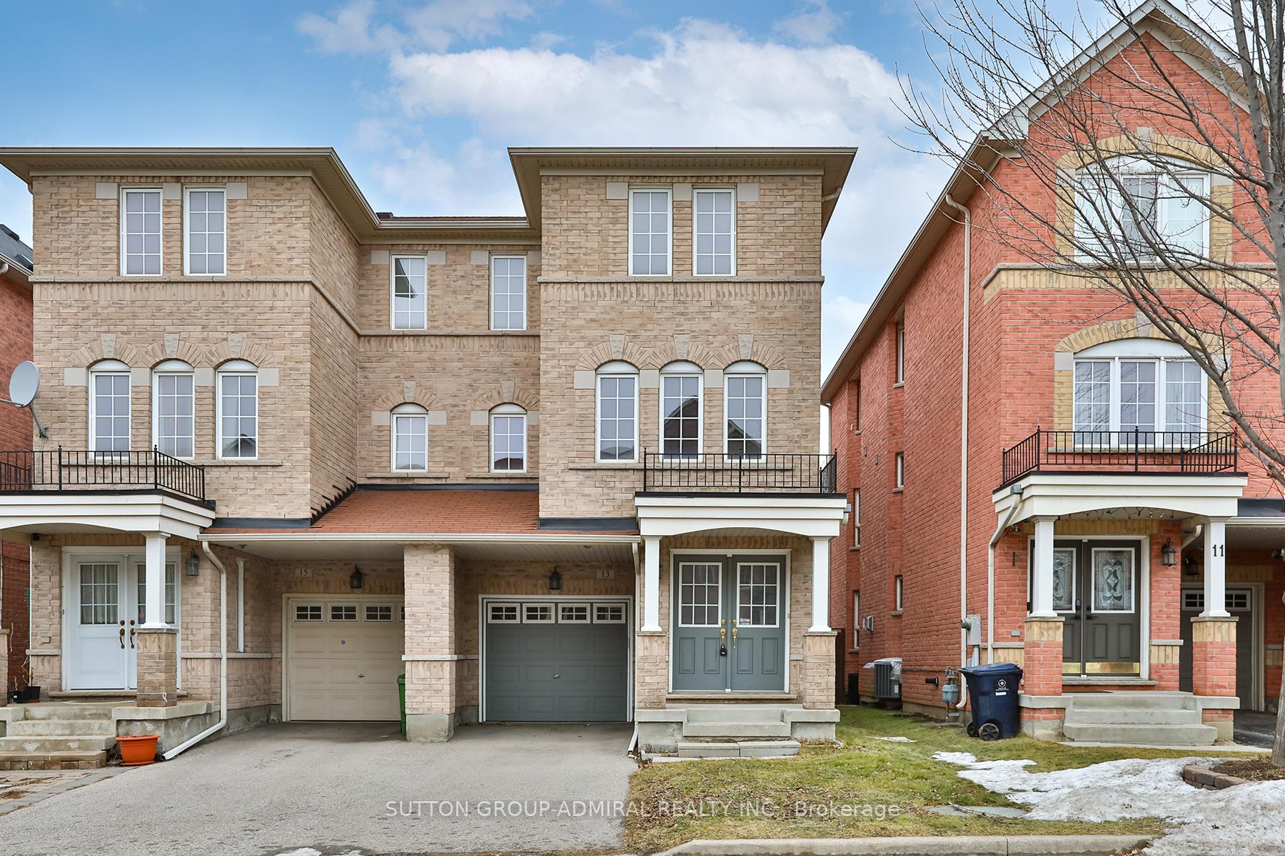 Front of 13 Pilkington Drive