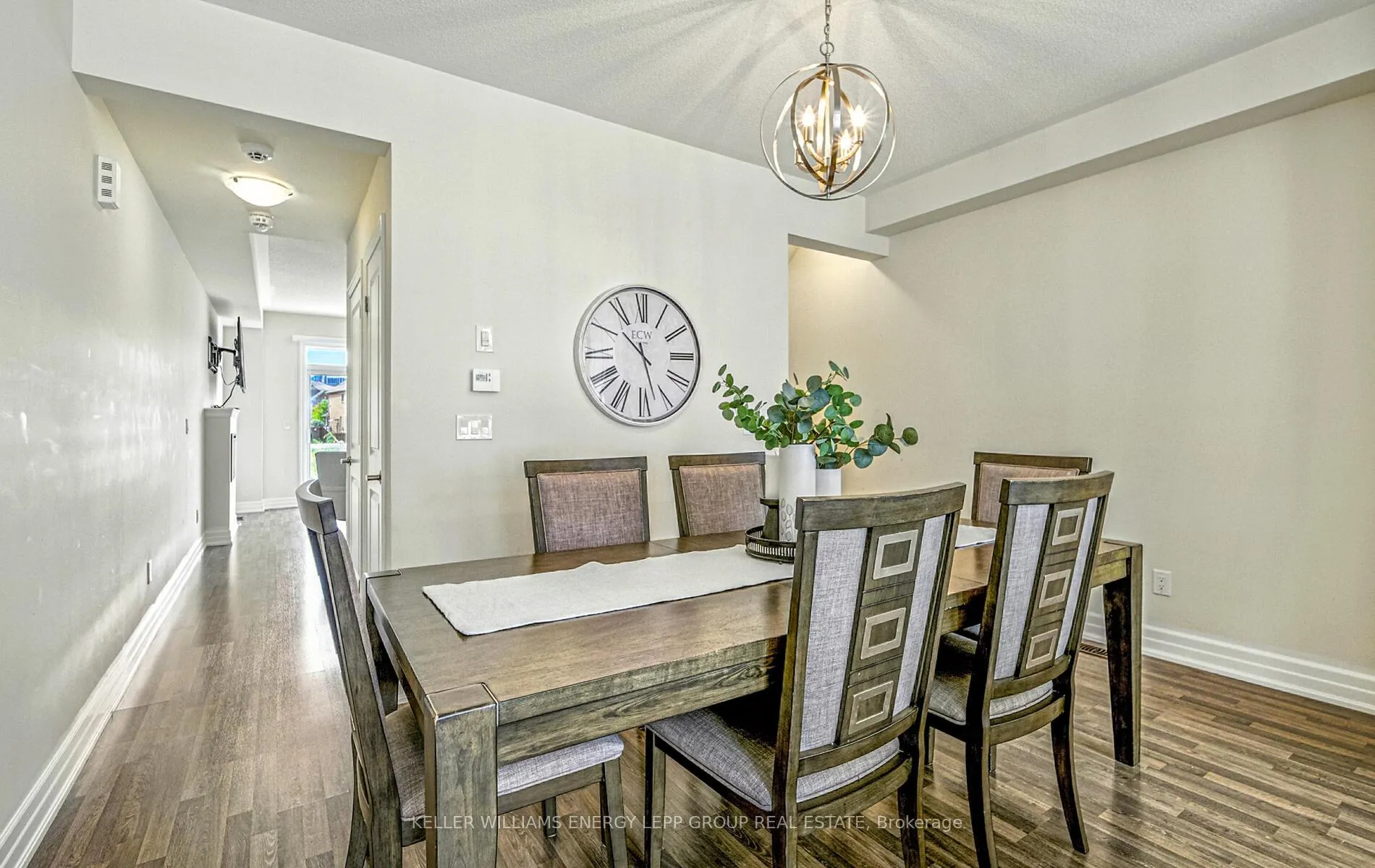 Photo 11 of Unit 9, 384 Arctic Red Drive, Oshawa, Windfields — HOMEH