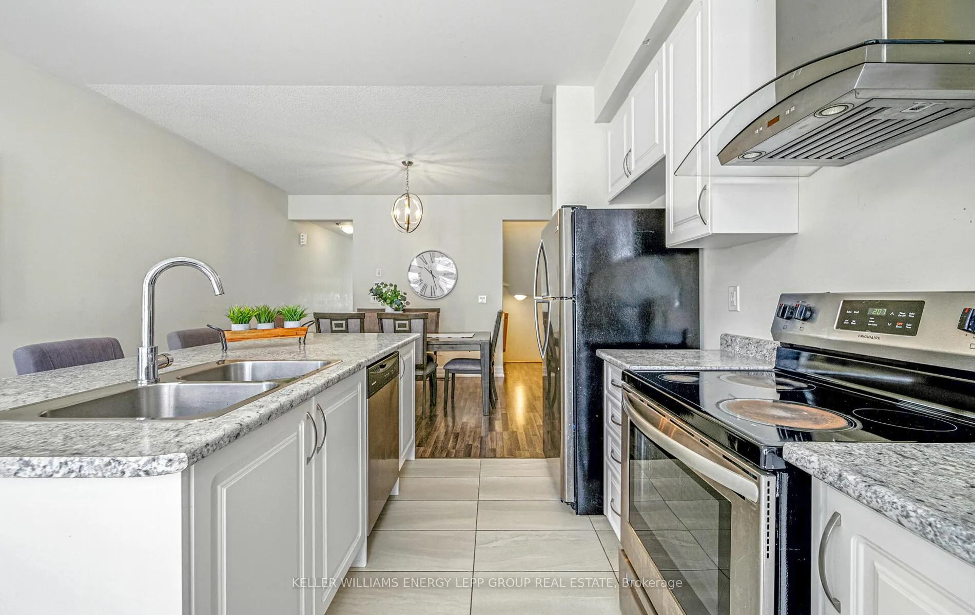 Photo 14 of Unit 9, 384 Arctic Red Drive, Oshawa, Windfields — HOMEH