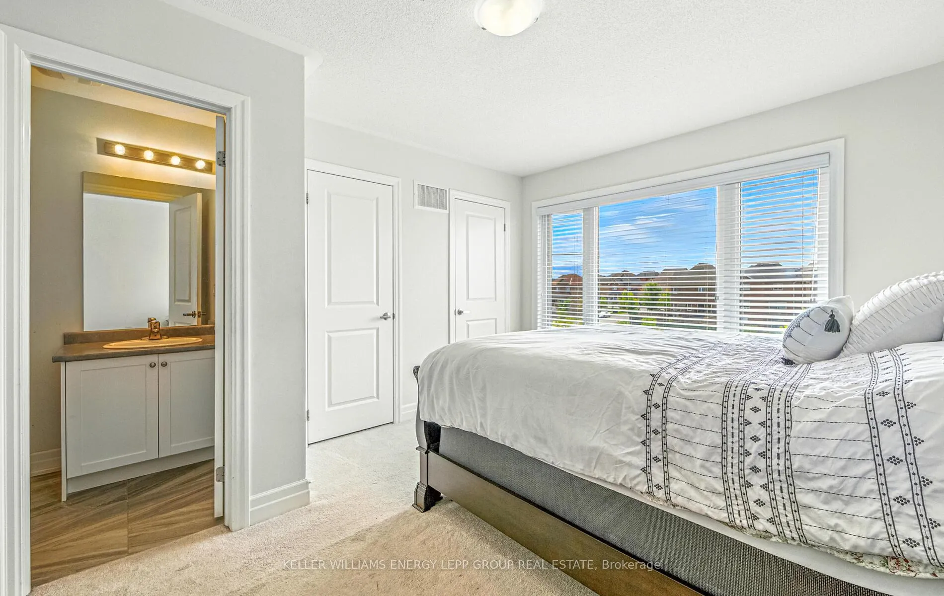 Photo 28 of Unit 9, 384 Arctic Red Drive, Oshawa, Windfields — HOMEH