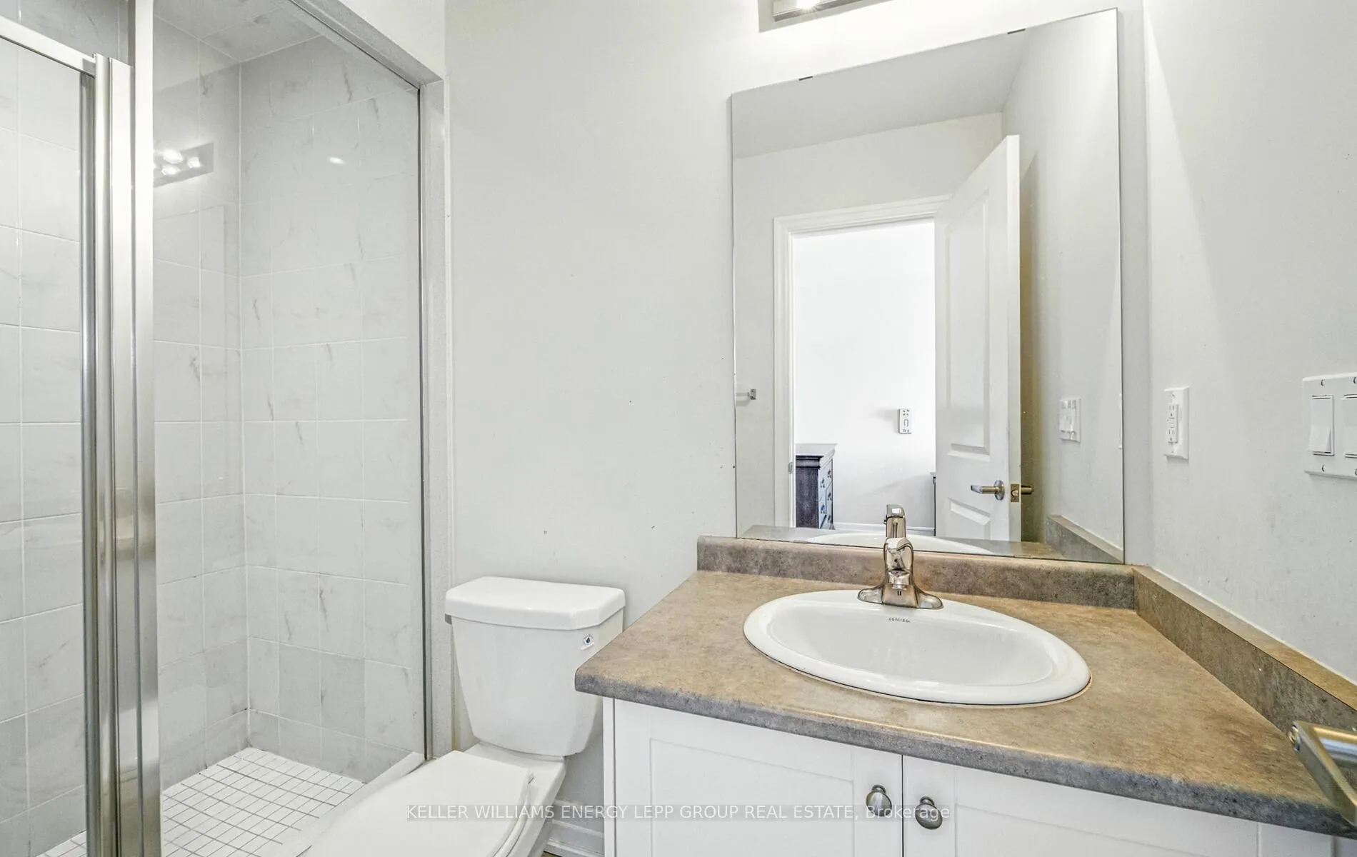 Photo 29 of Unit 9, 384 Arctic Red Drive, Oshawa, Windfields — HOMEH