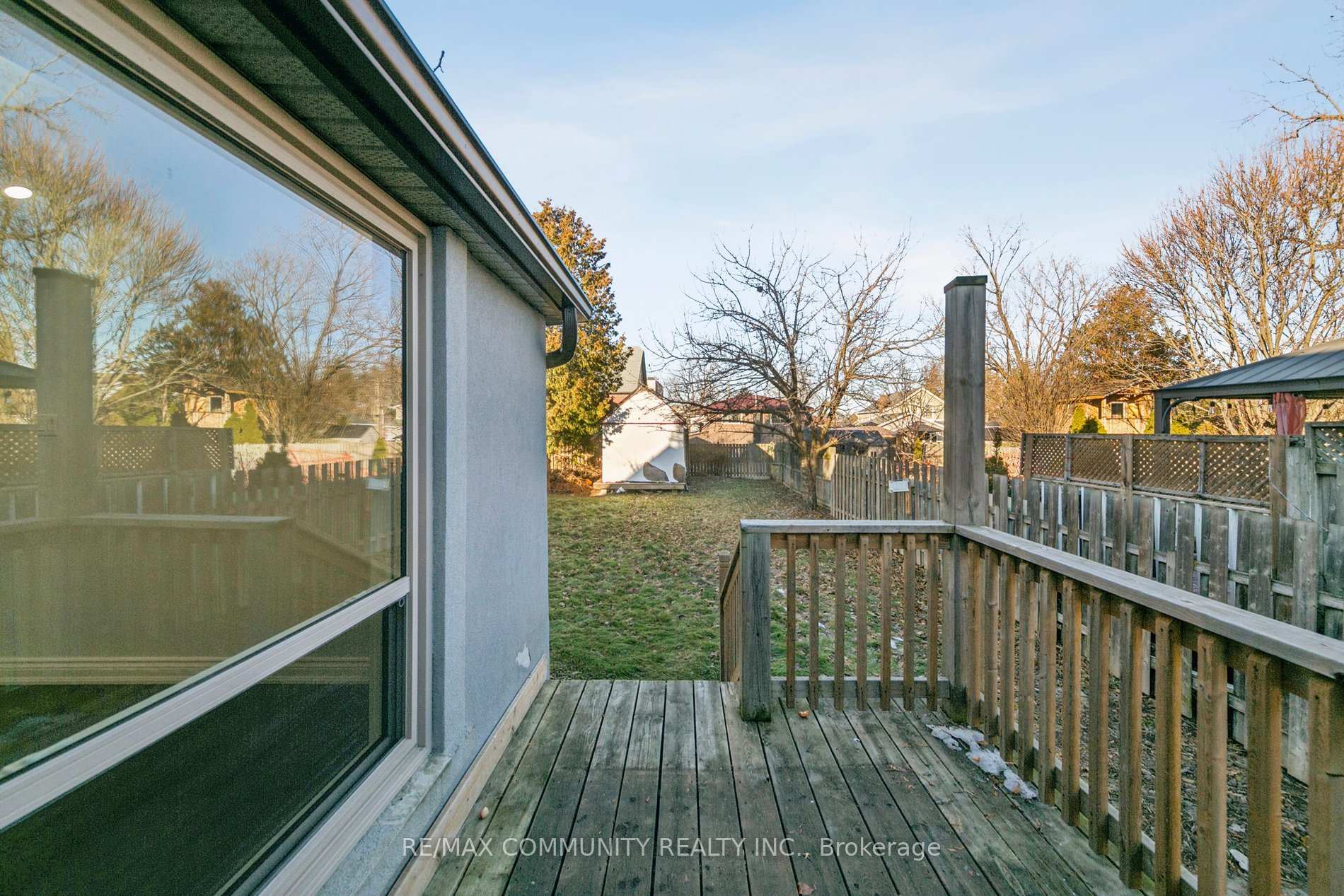 Photo 13 of 46 East 7th Street, Hamilton, Centremount — HOMEH