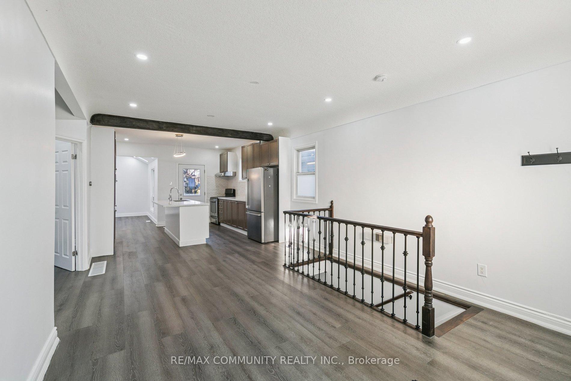 Photo 16 of 46 East 7th Street, Hamilton, Centremount — HOMEH