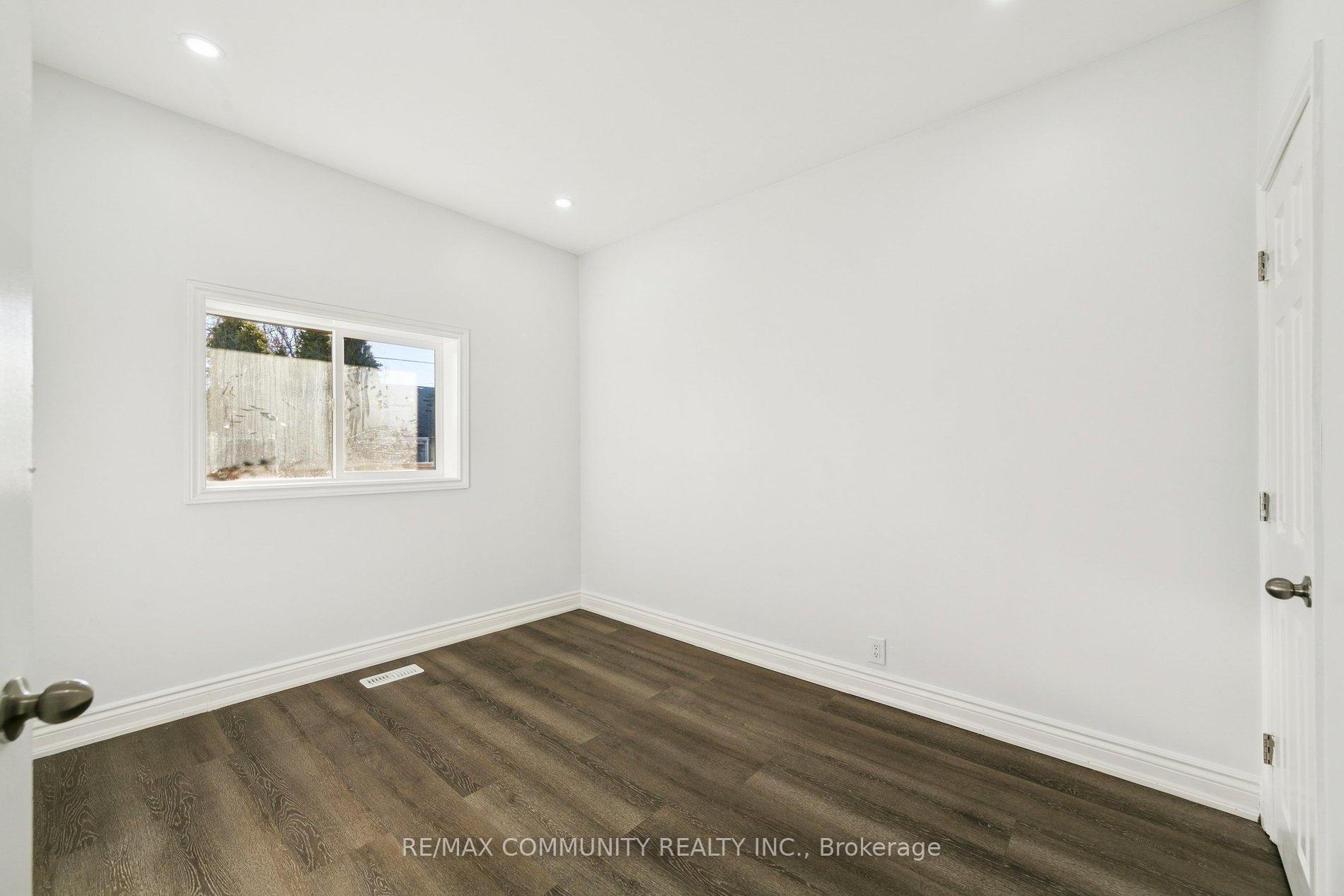 Photo 20 of 46 East 7th Street, Hamilton, Centremount — HOMEH