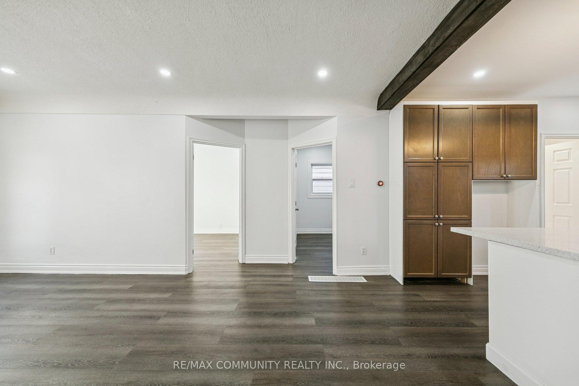Photo 25 of 46 East 7th Street, Hamilton, Centremount — HOMEH