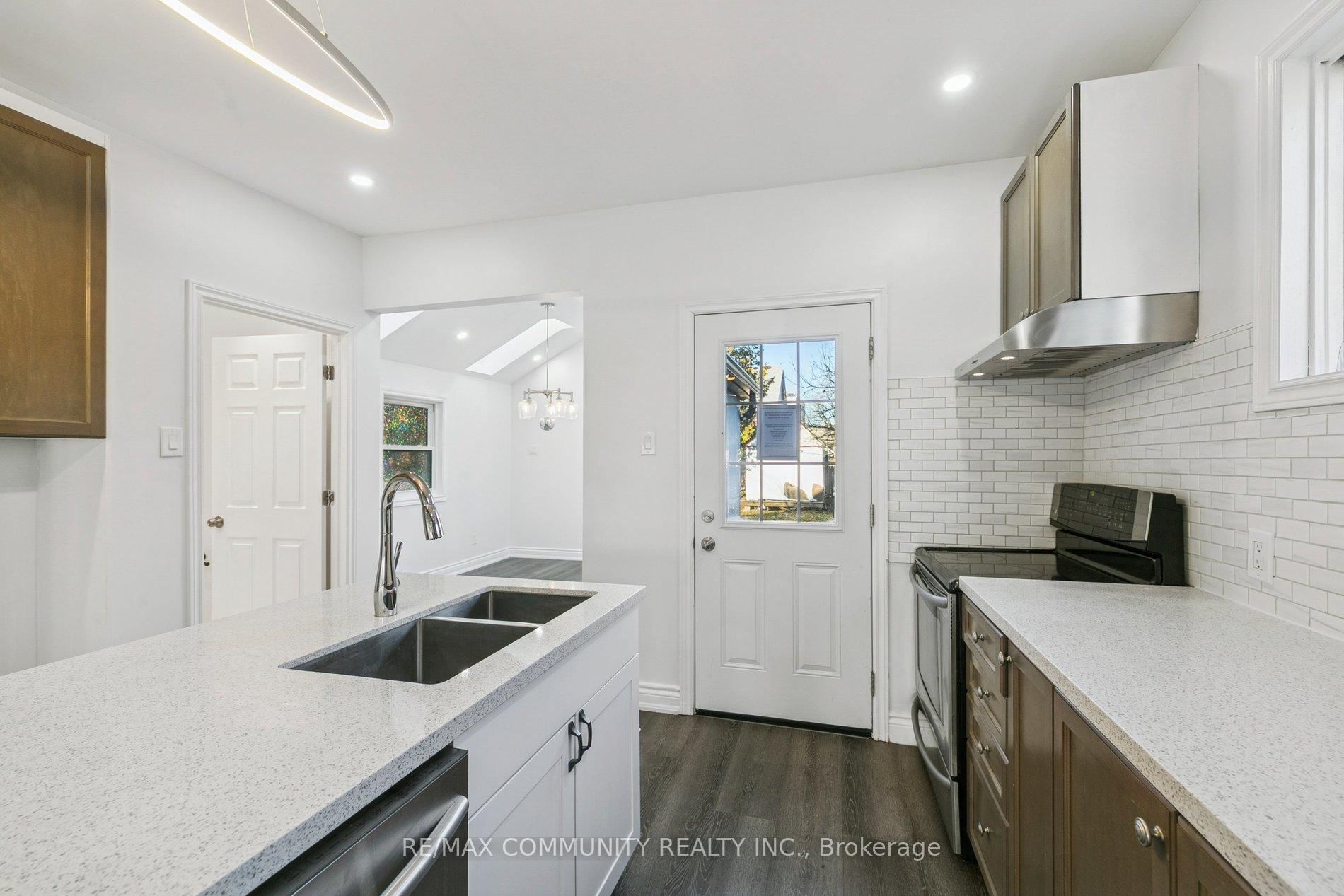 Photo 32 of 46 East 7th Street, Hamilton, Centremount — HOMEH