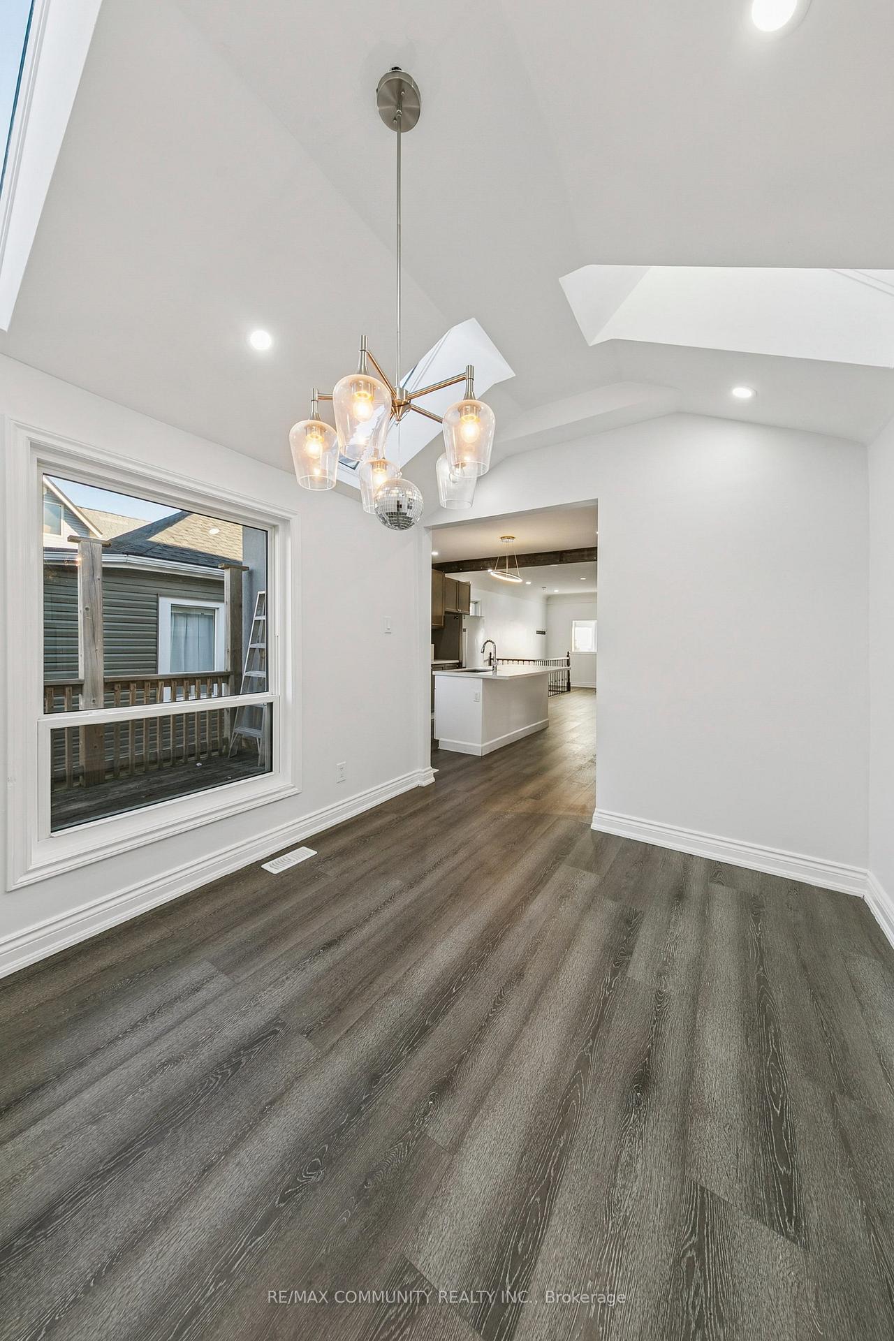 Photo 35 of 46 East 7th Street, Hamilton, Centremount — HOMEH