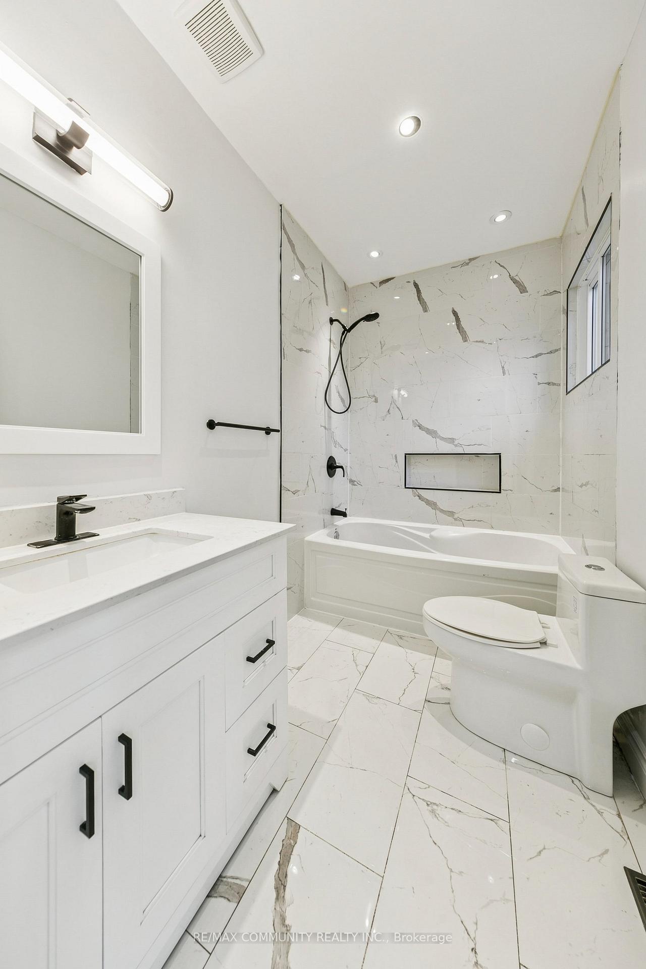 Photo 38 of 46 East 7th Street, Hamilton, Centremount — HOMEH