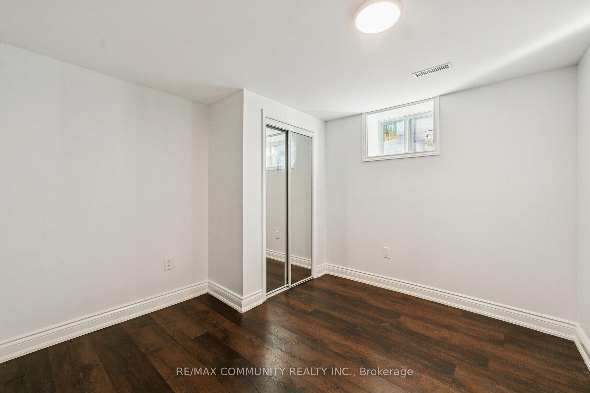 Photo 42 of 46 East 7th Street, Hamilton, Centremount — HOMEH
