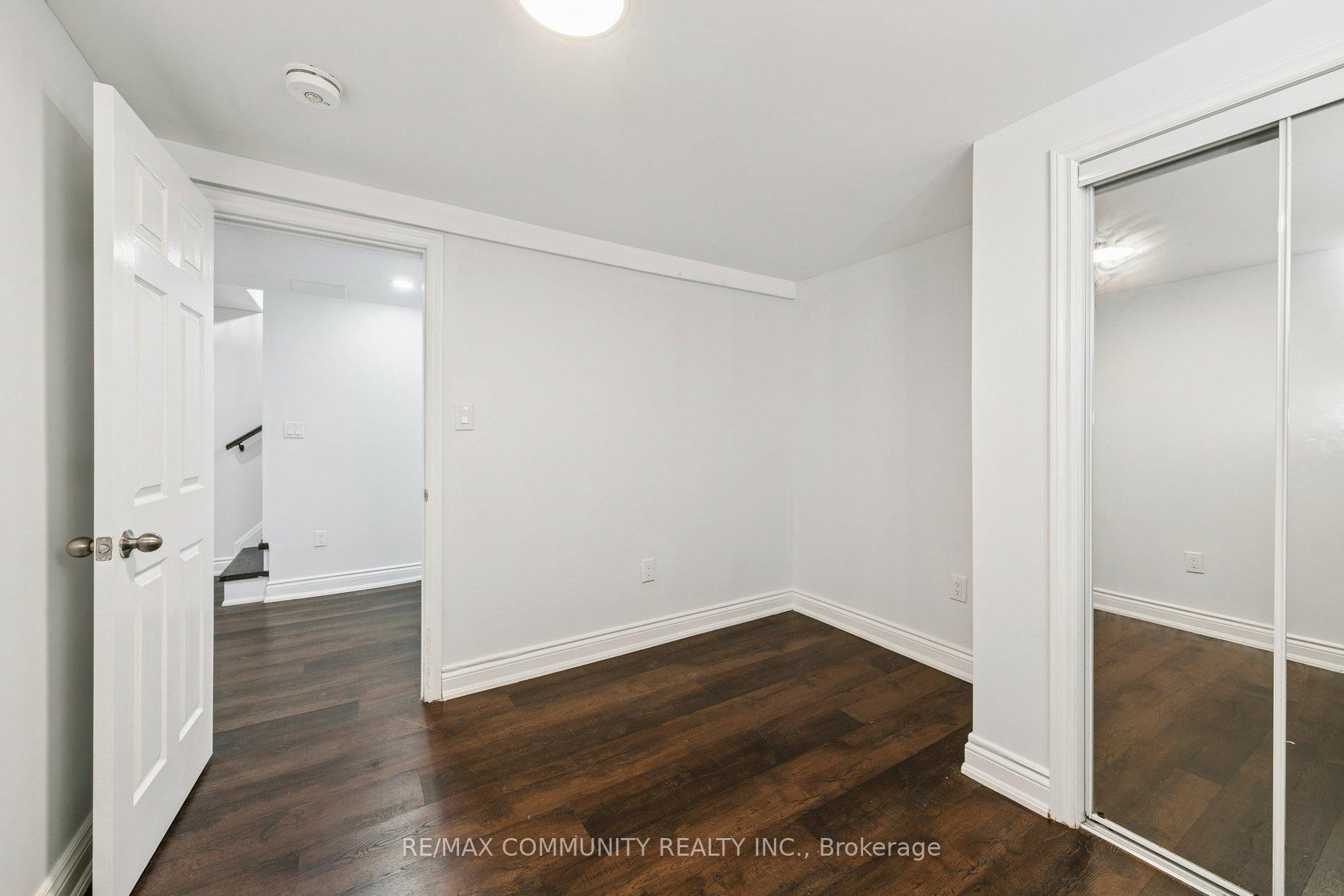 Photo 43 of 46 East 7th Street, Hamilton, Centremount — HOMEH