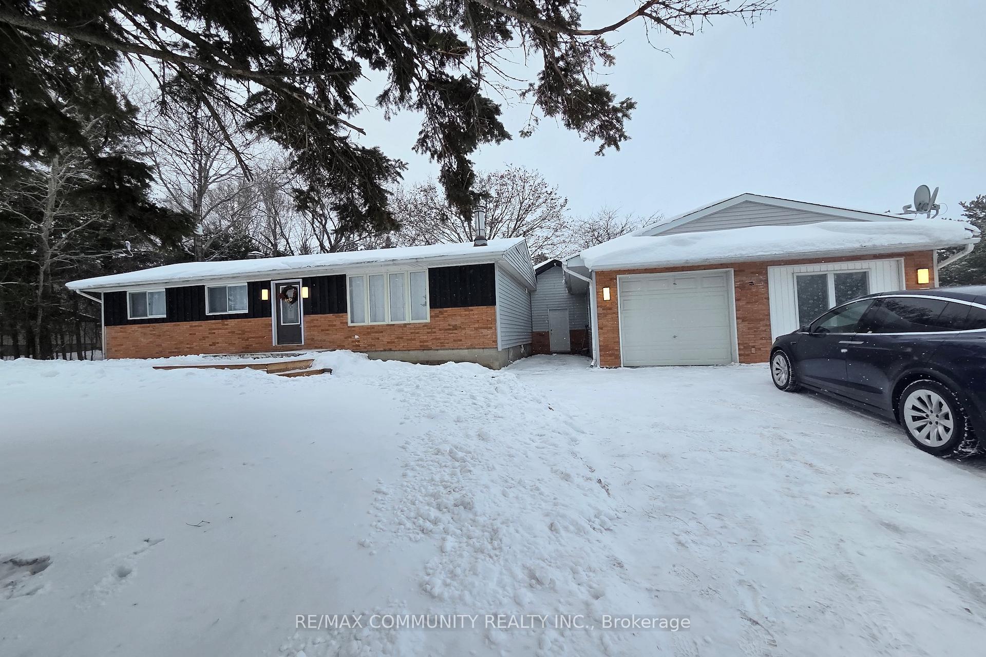 Front of 11490 Simcoe Street